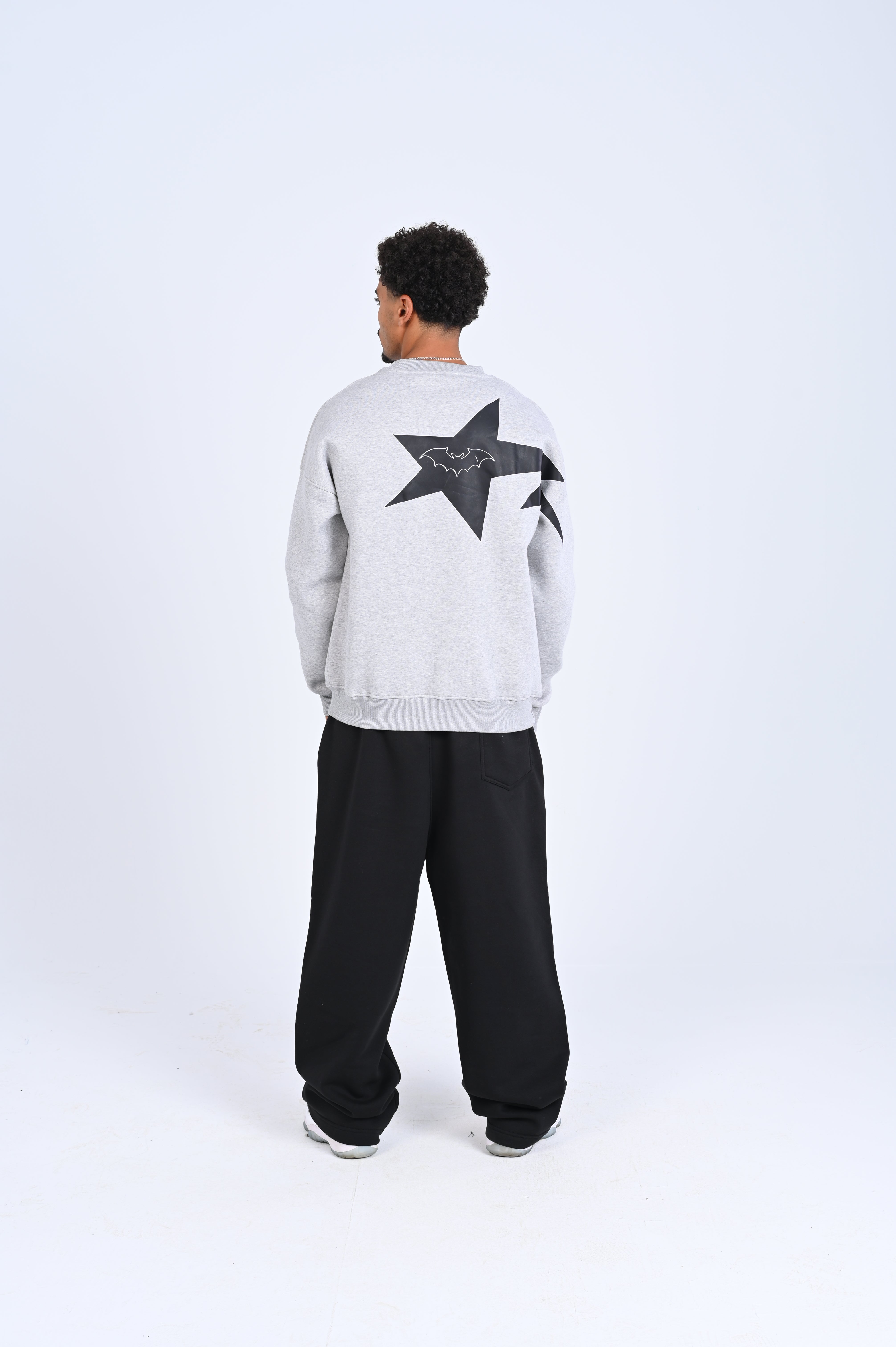 Star bat crewneck